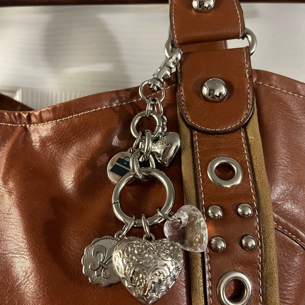 KATHY VAN ZEELAND BAG SUPER SPACIOUS WITH BEAUTIFUL CHARM - Picture 2 of 14